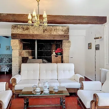 Semesterbostad La Pomme Bleu *