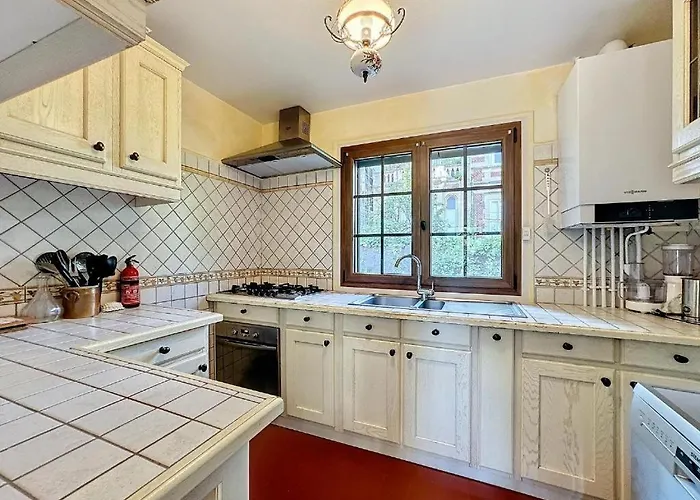 La Pomme Bleu Feriehus *